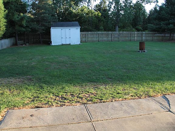 4th image of 34016 Southside Park Dr