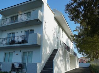 1328 NW 4th St #F, Miami, FL 33125