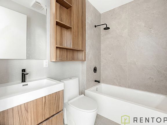 5th image of 439 Sackett St #2E