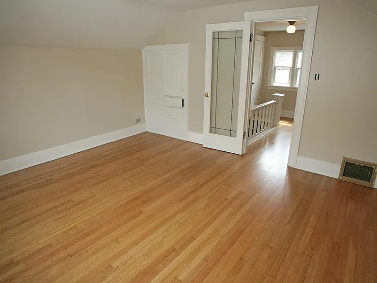 6341 6th Ave NE — Photo 9
