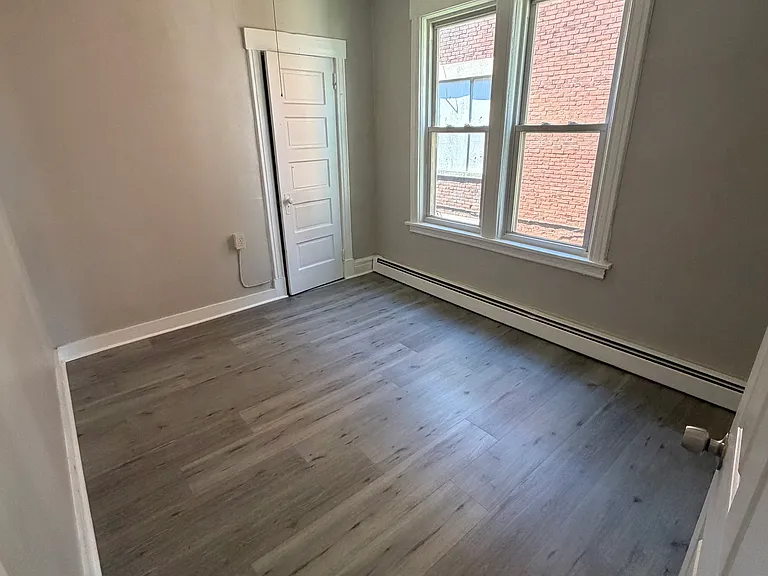 441 Wethersfield Ave #2N — Photo 2