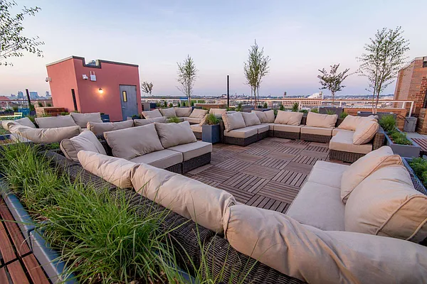 Rented by Nooklyn NYC LLC | media 36