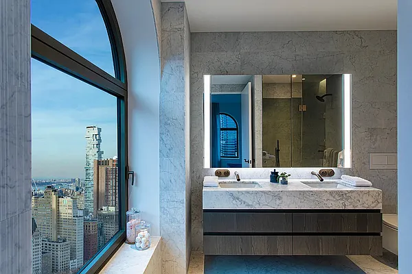 Bathroom, photo 2