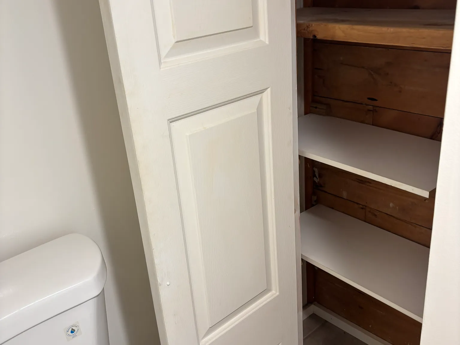 2 bed, 960 sqft, $1,600 — Photo 3