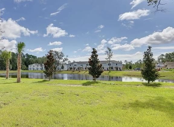 3rd image of 89 Pomona Way