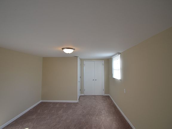 4th image of 5454 Vine St