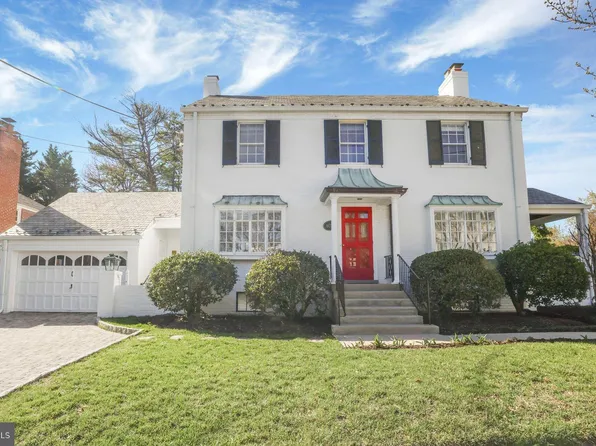 4022 Warren St NW, Washington, DC 20016