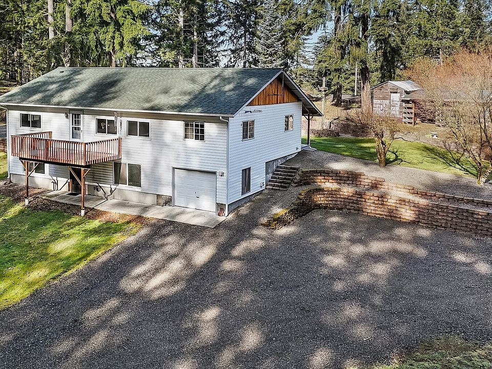 1st image of 12024 Hillcrest Drive SE