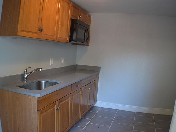 5th image of 1709 W Jean St
