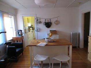 27 Erie St, Lynn, MA 01902