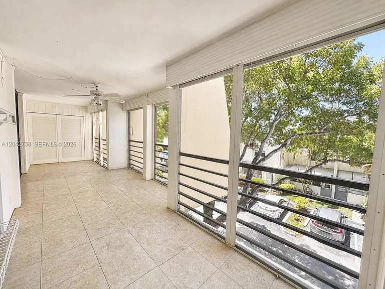 20200 W Country Club Dr #Penthouse 16 — Photo 21