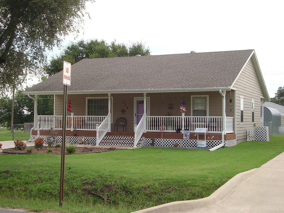 1st image of 244 Tanglewood St