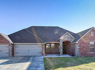 111311 4758, Muldrow, OK 74948