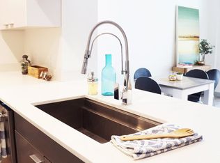 Parkhill II, Calgary, AB T2S 2W7