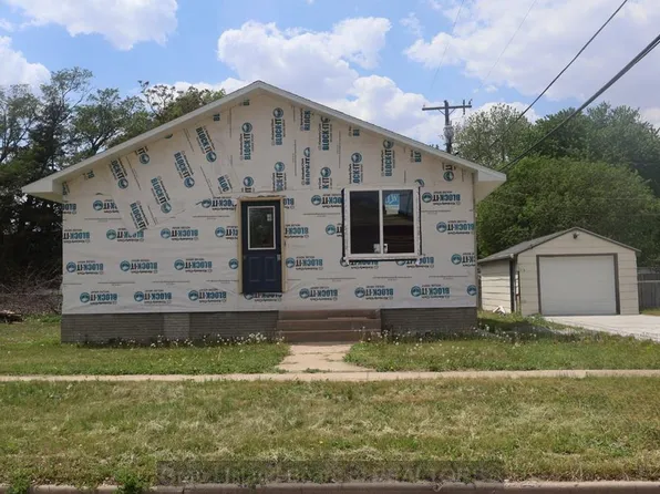 313 Jefferson Ave, Hastings, NE 68901