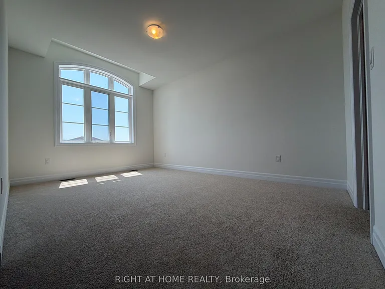 2127 Binbrook Dr — Photo 41