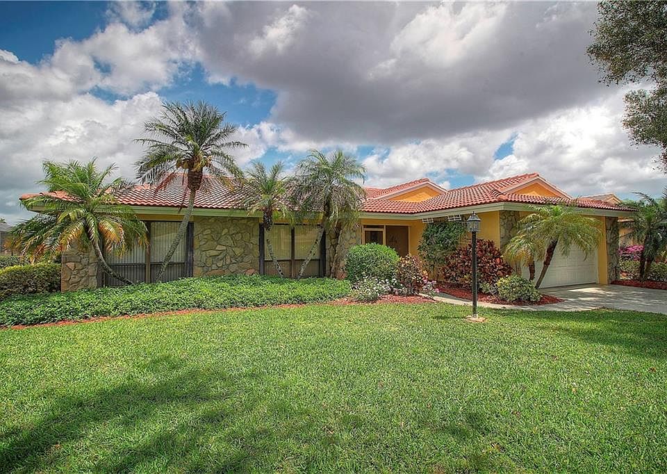 1st image of 2446 SW Creekside Dr