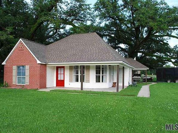 44390 Pecan Oaks Ave