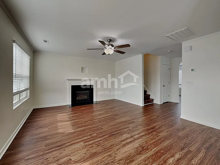 1825 Beeson Park Ln — Photo 7