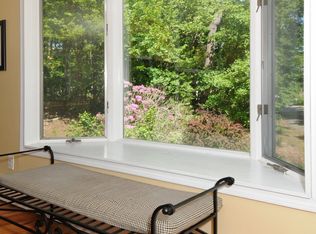 215 North St, Georgetown, MA 01833