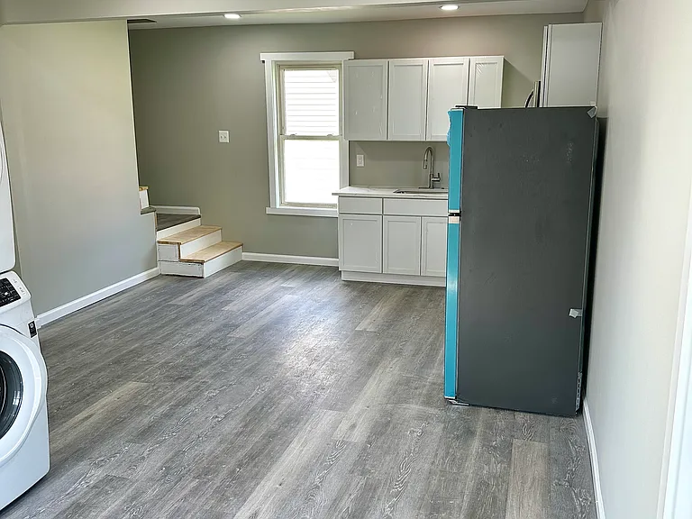 5107 Ivanhoe Ave #A — Photo 6