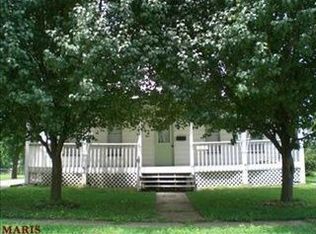 615 College Ave, Warrenton, MO 63383