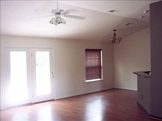 2nd image of 241 Foxwood Cir