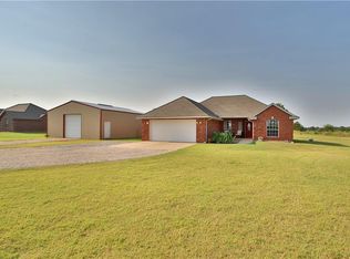 2024 E Rock Creek Rd, Tuttle, OK 73089