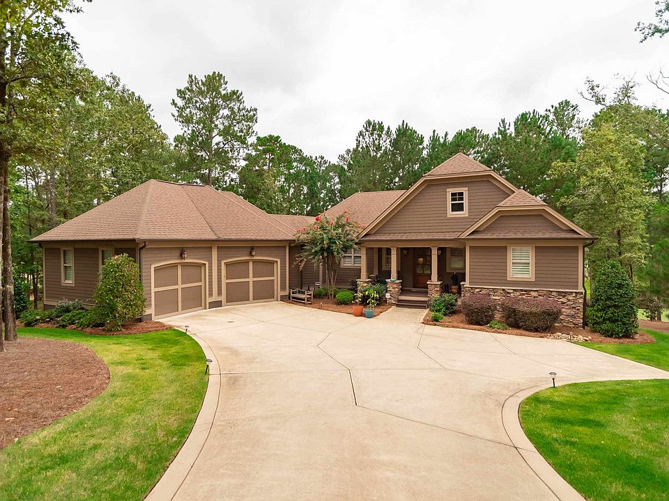 1st image of 1060 Pebble Hill Ln