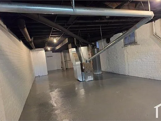 2220 Helen St — Photo 11
