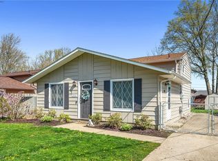 35112 Spruce St, North Ridgeville, OH 44039