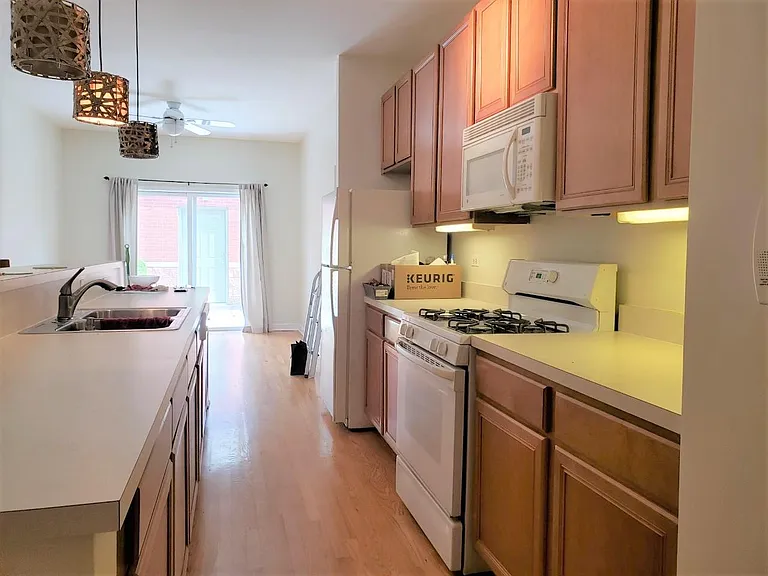 1356 W Fillmore St #A — Photo 9