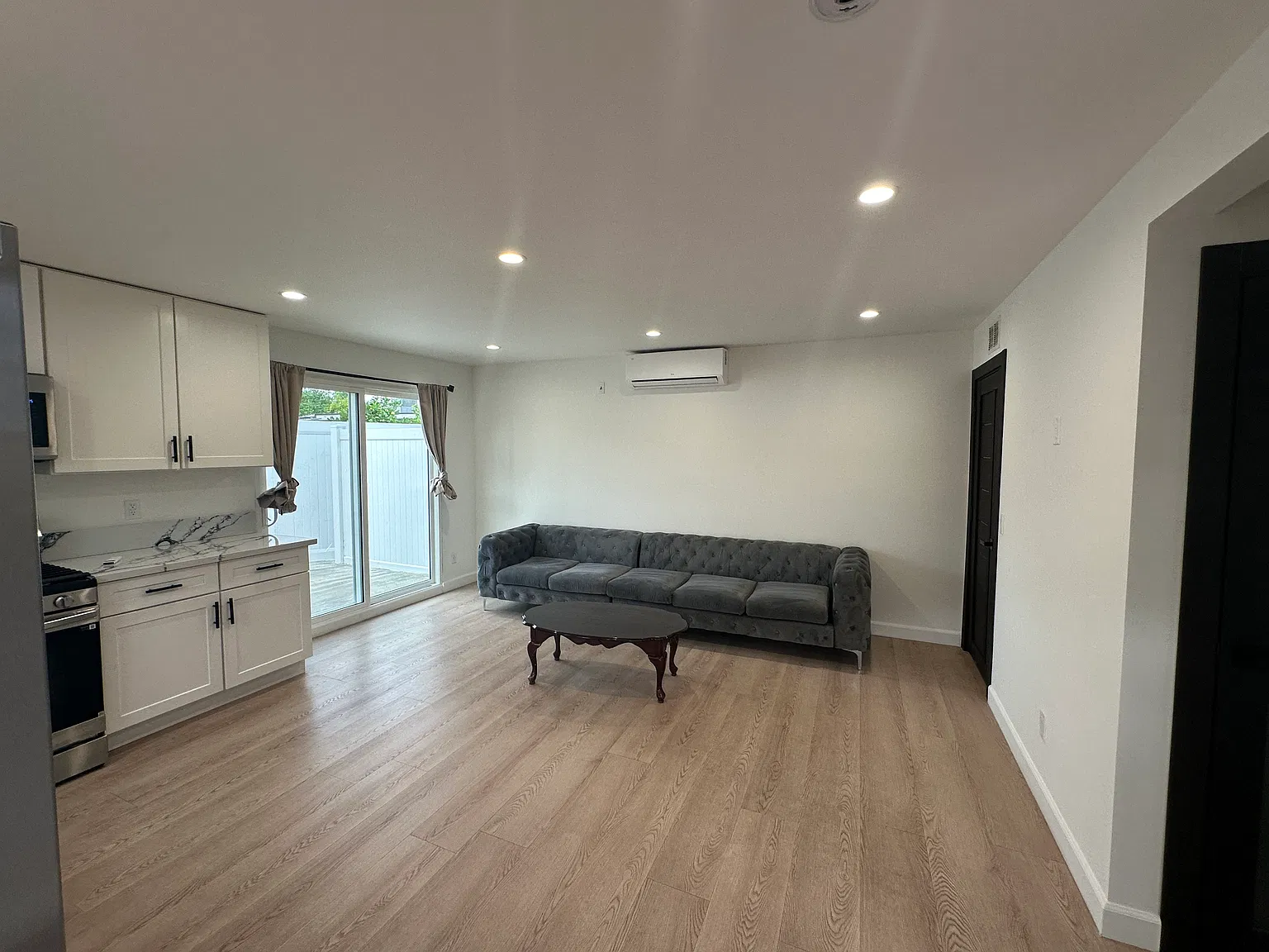 1 bed, 526 sqft, $2,300 — Photo 4