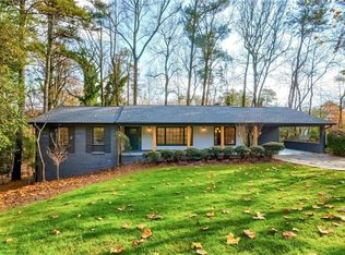 15 Brandon Ridge Dr, Atlanta, GA 30328