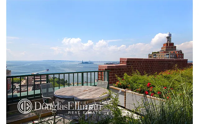 Rented by Douglas Elliman | media 66