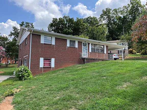 2nd image of 1421 Knollwood Dr