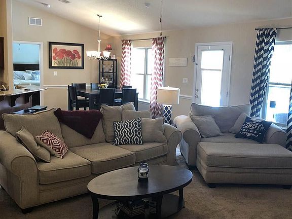 5th image of 1922 Larkspur Cir