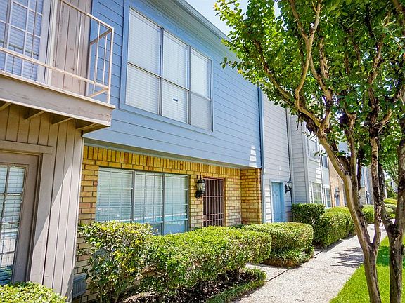 3rd image of 6111 Beverly Hill St #42