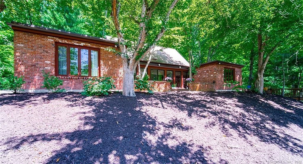 1010 Mount Carmel Ave, Hamden, CT 06518 Zillow