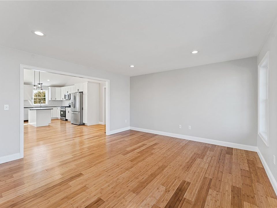 1st image of LOT 4 Pico Cir