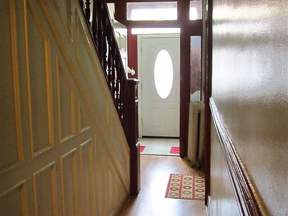 3rd image of 1536 Longfellow Ave