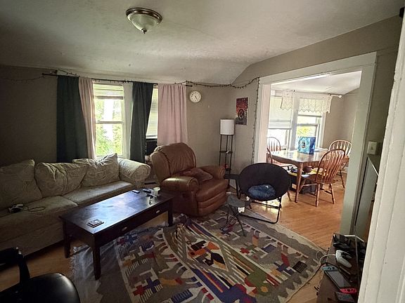 5th image of 123 N Blair St #127