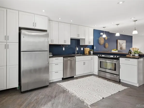 9850 W Stanford Avenue #B, Littleton, CO 80123