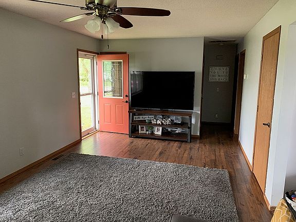 4th image of 2686 E Empire Dr