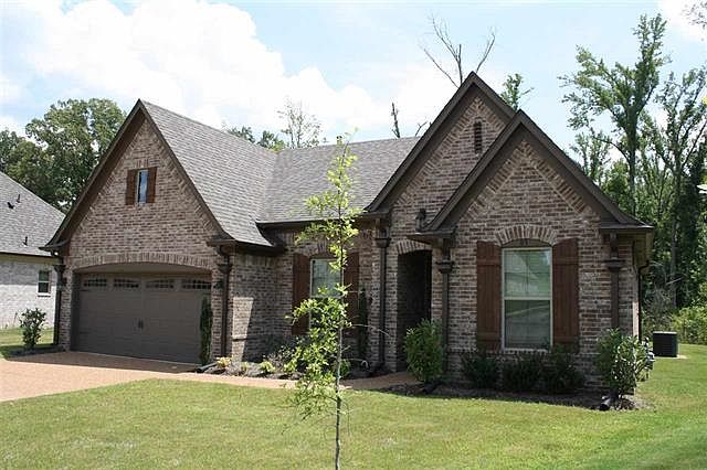 1st image of 85 Arabella Cir