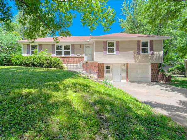 3508 Bridge Manor Dr, Kansas City, MO 64137