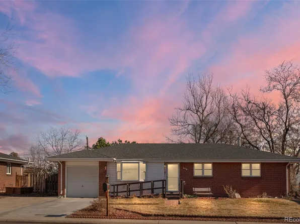888 Oak Street, Lakewood, CO 80215