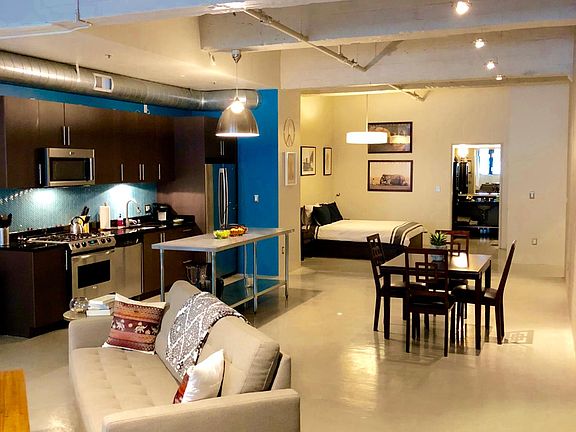 Floor plan allows for many options