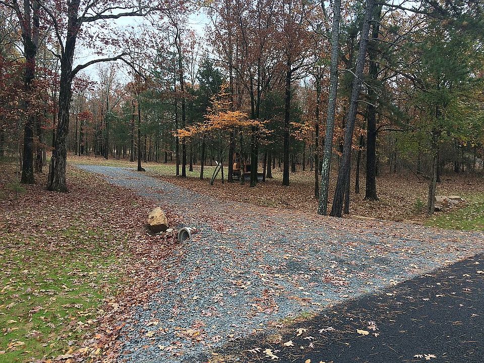 This lot ready for a home!