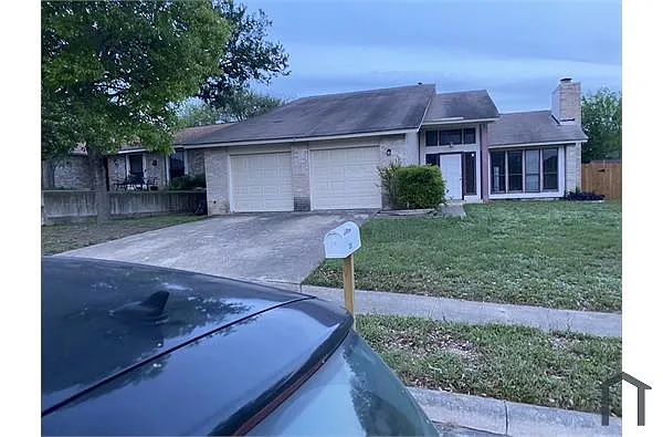 Building Photo - 12018 Woodsrim St